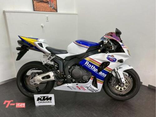 ホンダ CBR1000RR (62.7万円)