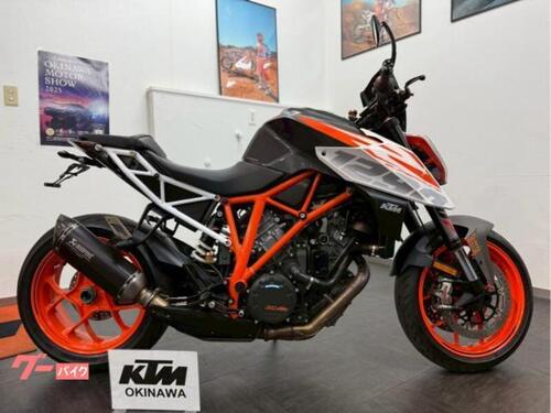 KTM KTM1290スーパーデュークR