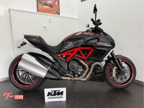 ドゥカティ ディアベル　カーボン