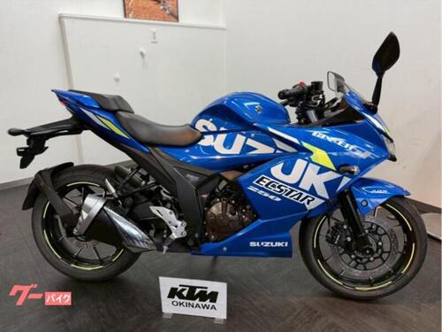 スズキ ジクサーSF250